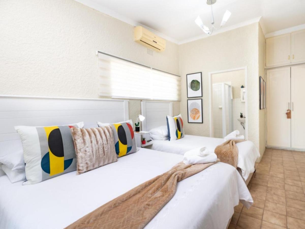 Woelfe Krantz Accommodation Mbombela Ruang foto
