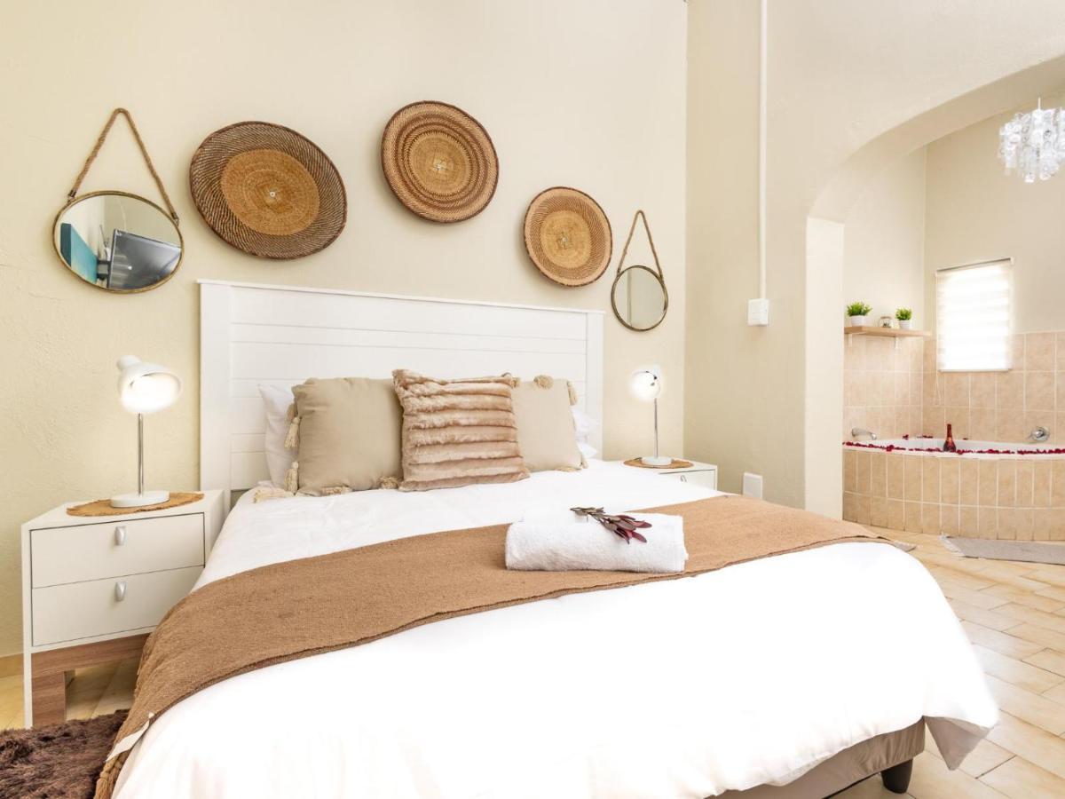 Woelfe Krantz Accommodation Mbombela Ruang foto